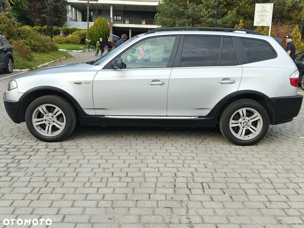 BMW X3 2.5i - 5