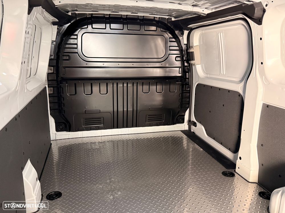 Maxus Delivery 7 - 13