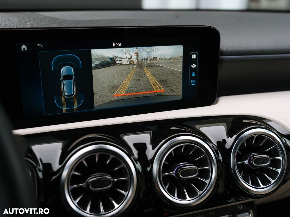 Mercedes-Benz A 180 - 30