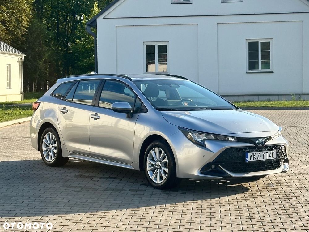 Toyota Corolla 2.0 Hybrid Comfort - 4