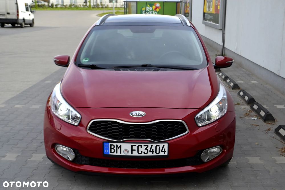 Kia Ceed 1.6 GDI L DCT - 9