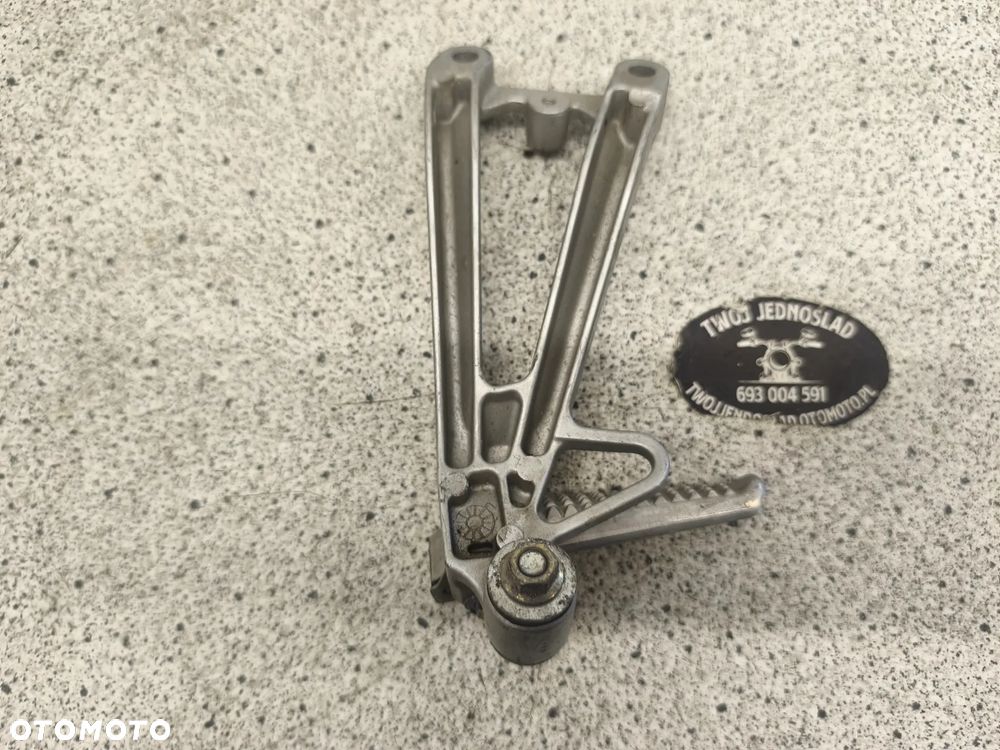 Set prawy tył, podnożek pasażera Honda CBR 600 CBR600 - 9
