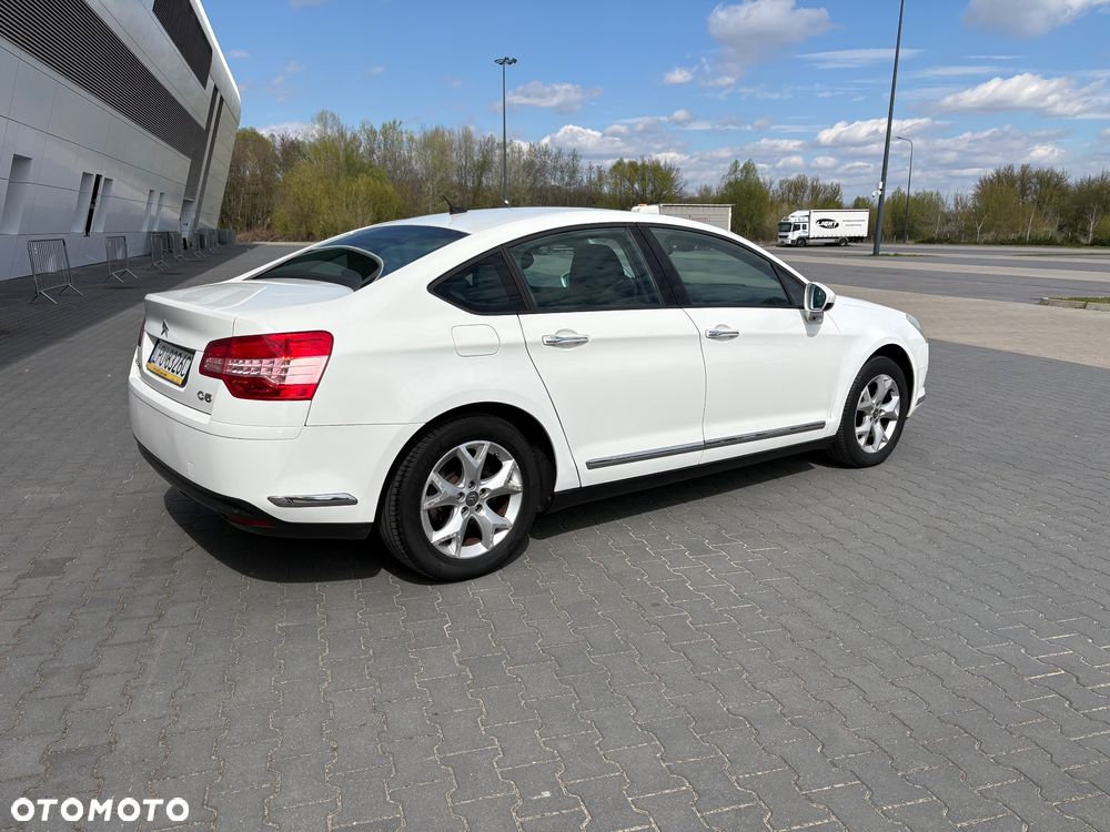 Citroën C5 2.0 16V Confort - 4