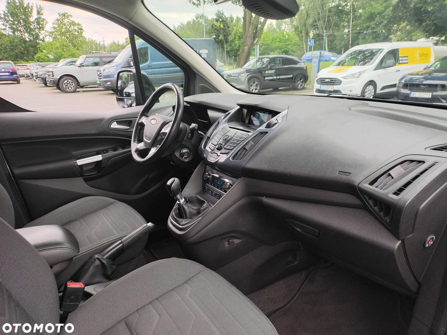 Ford Tourneo Connect Grand - 28