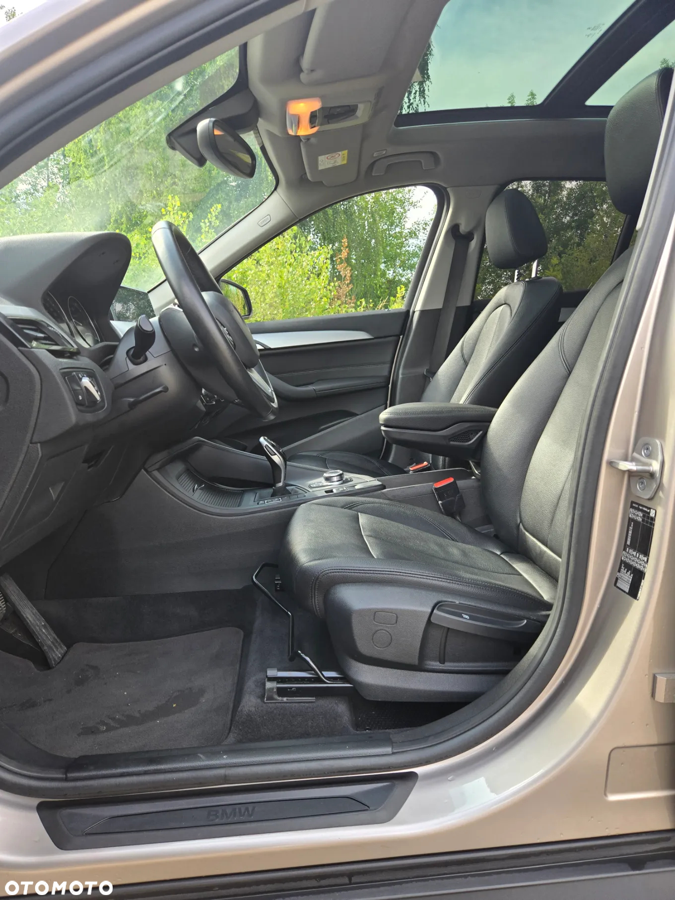 BMW X1 sDrive18i - 16