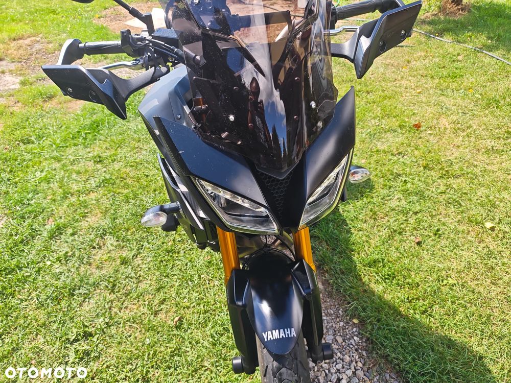 Yamaha MT - 17