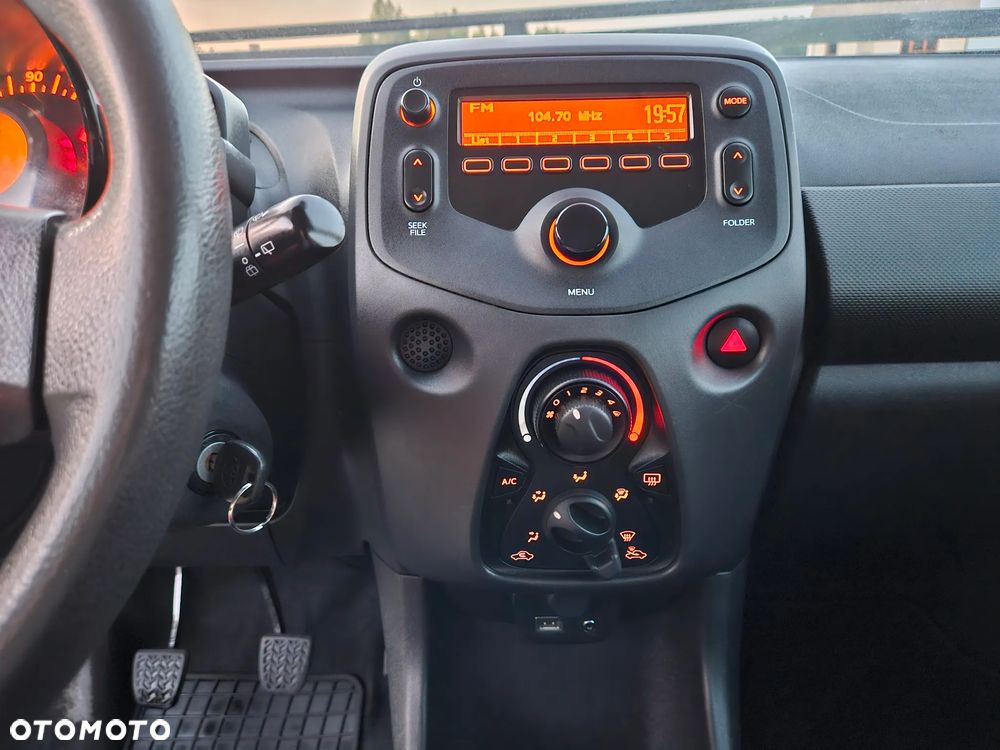 Toyota Aygo 1.0 VVT-i Black Edition - 23