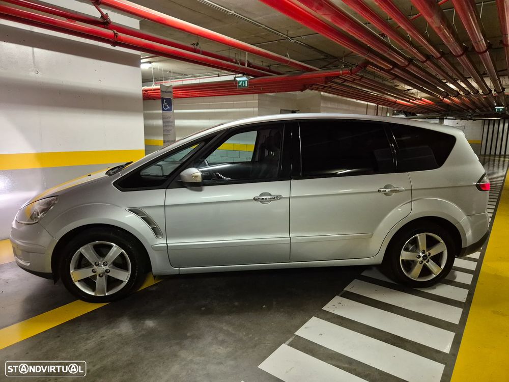 Ford S-Max 2.0 TDCi Titanium 7L - 2