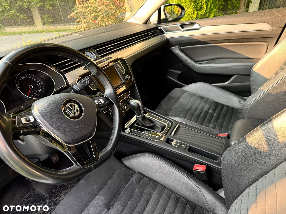 Volkswagen Passat Variant 1.8 TSI BMT Highline DSG - 6