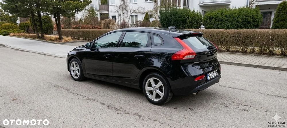 Volvo V40 T3 Kinetic - 2