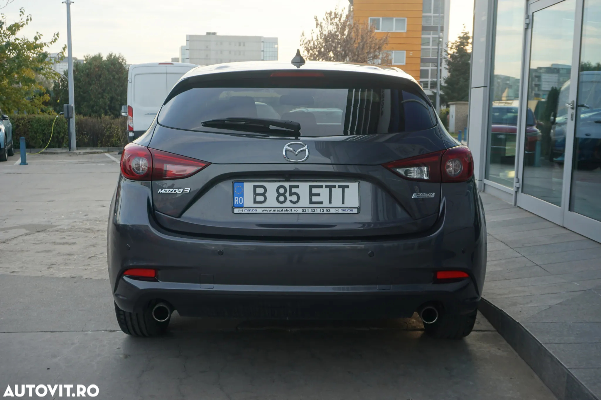 Mazda 3 - 7