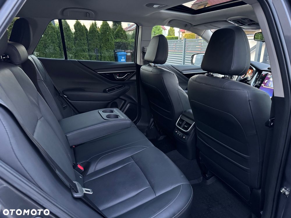 Subaru Outback 2.5i Lineartronic Edition Platinum Cross - 26