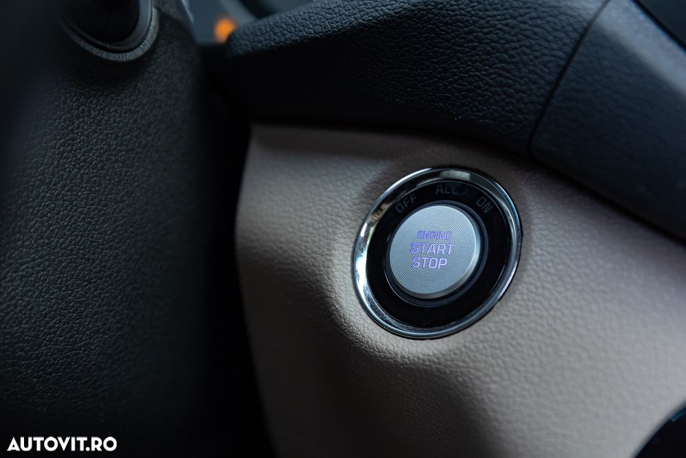 Hyundai Tucson 2.0 CRDI 4WD Automatik Premium - 12