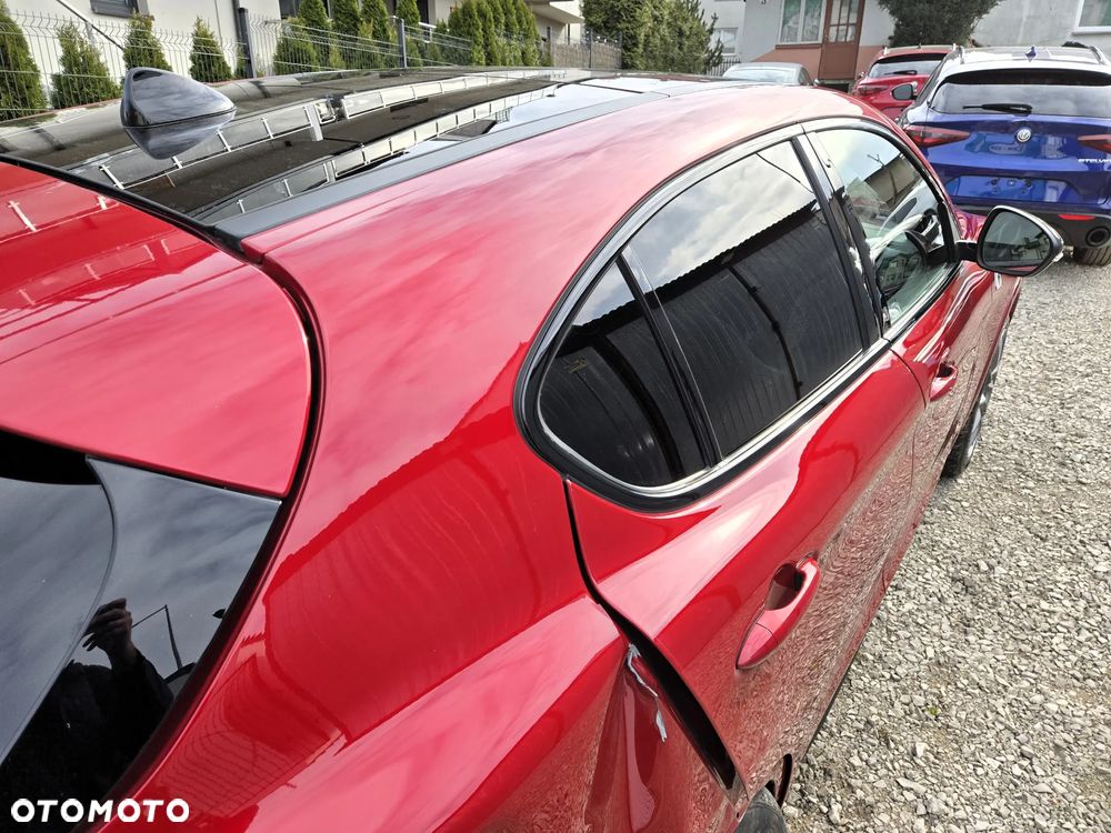 Alfa Romeo Stelvio 2.9 V6 Bi-Turbo Quadrifoglio Q4 - 10