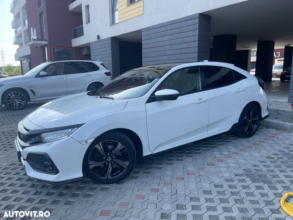 Honda Civic 1.5 VTEC Turbo Sport Plus - 3