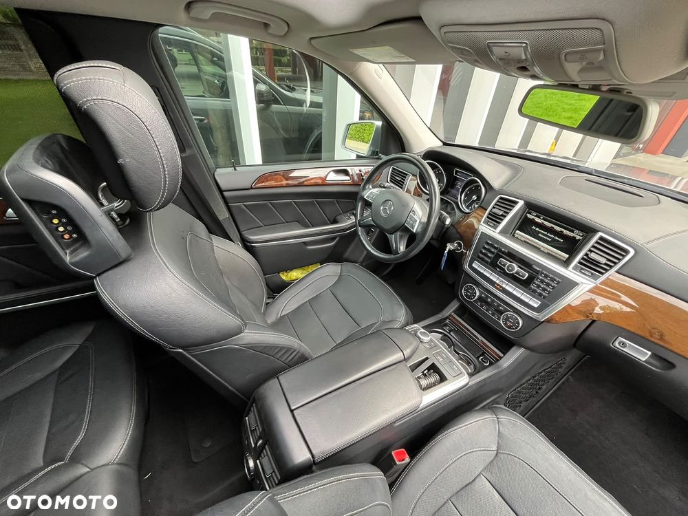 Mercedes-Benz GL 500 4Matic (BlueEFFICIENCY) 7G-TRONIC - 18
