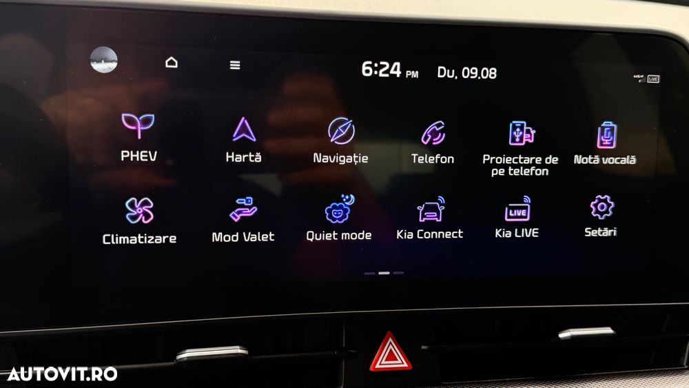Kia Sportage 1.6 T-GDI PHEV 6AT 4x4 Business Line - 31