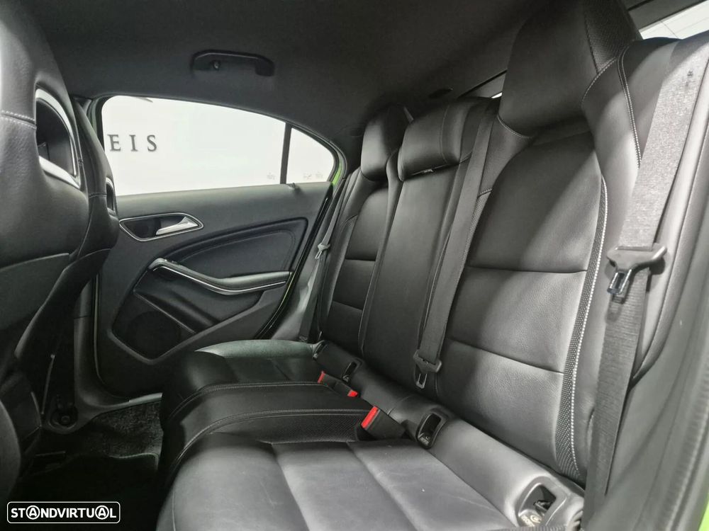 Mercedes-Benz A 180 d Style - 11