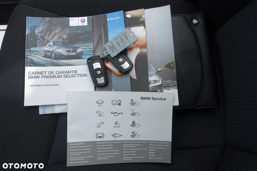 BMW Seria 3 316d Touring - 27