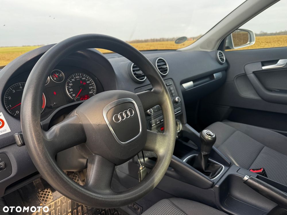 Audi A3 Sportback 1.4 TFSI Attraction - 22