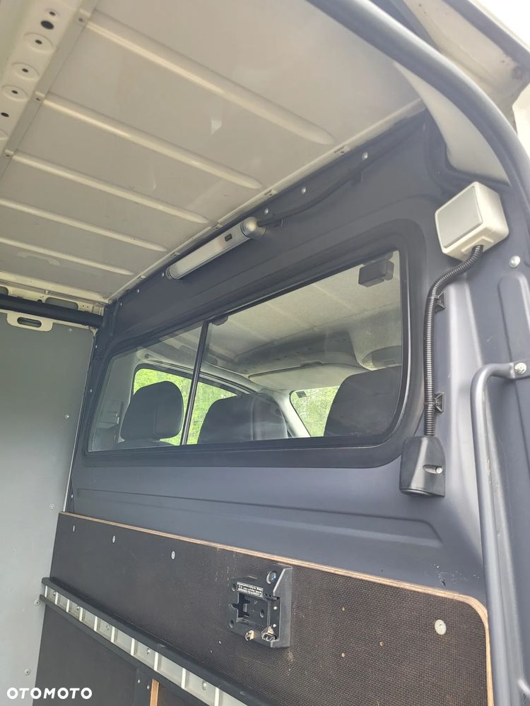 Volkswagen Crafter - 22