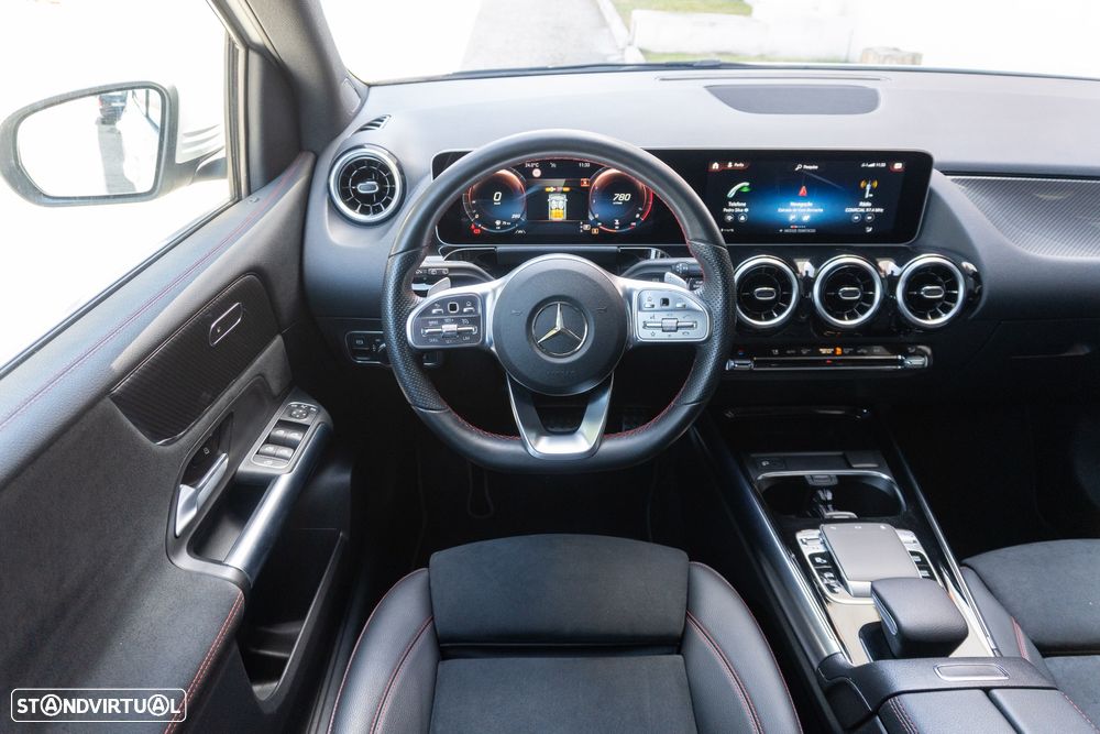 Mercedes-Benz B 180 7G-DCT AMG Line - 25