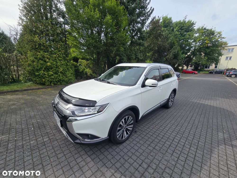 Mitsubishi Outlander 2.0 2WD CVT Active+ - 1