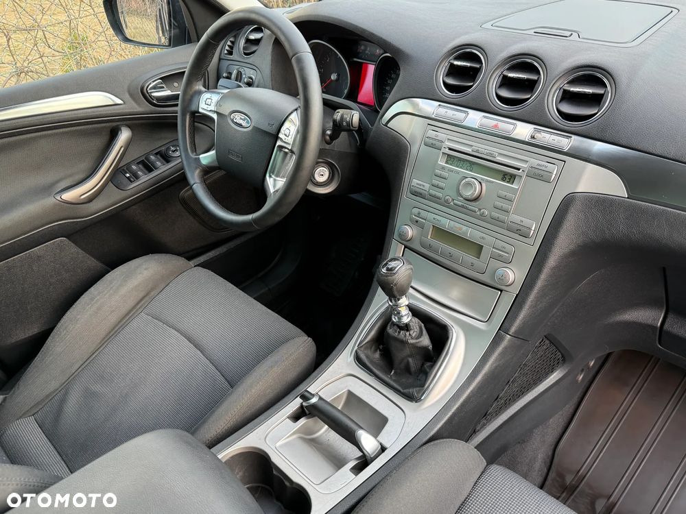 Ford S-Max 2.0 TDCi DPF Titanium - 24
