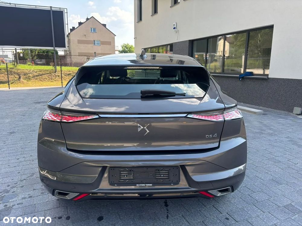 DS Automobiles DS 4 1.5 BlueHDi Bastille + - 7