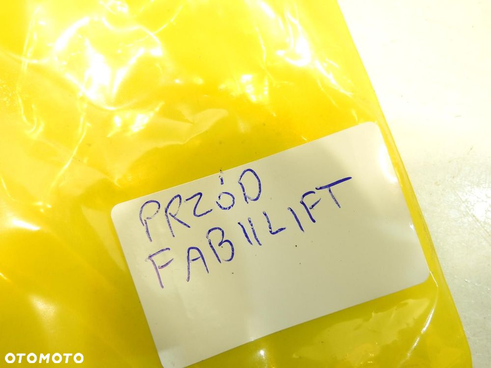 RĄCZKA UCHWYT PODSUFITKI PRZÓD SKODA FABIA II 6Y0857607M - 3