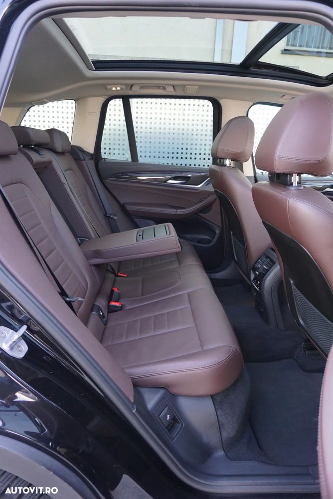 BMW X3 xDrive20d Aut. Luxury Line - 25