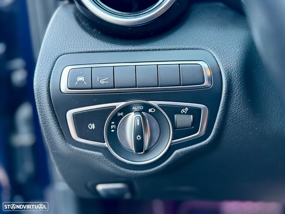 Mercedes-Benz C 300 e T 9G-TRONIC Avantgarde - 19