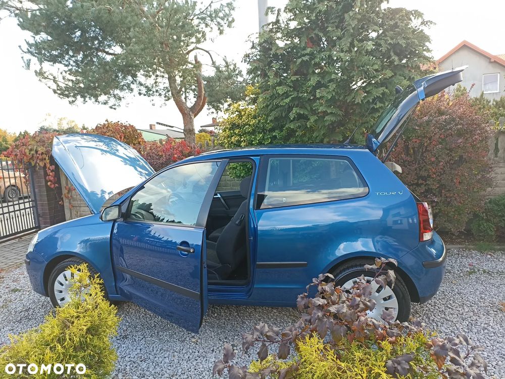 Volkswagen Polo 1.2 Tour - 18