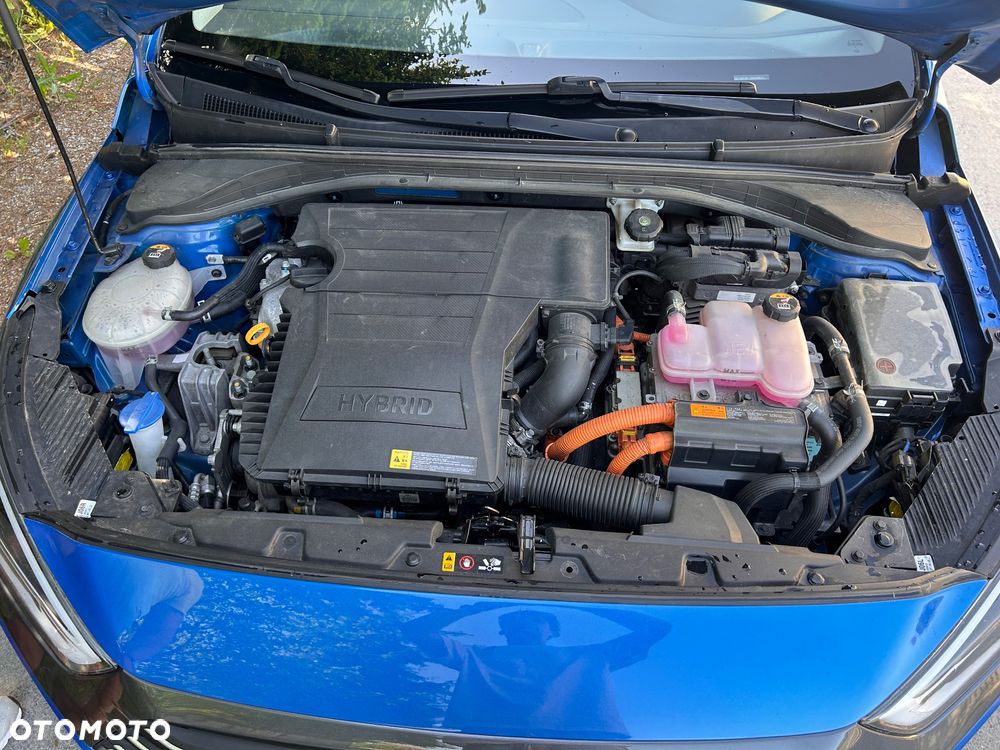 Hyundai IONIQ Hybrid Platinum - 11