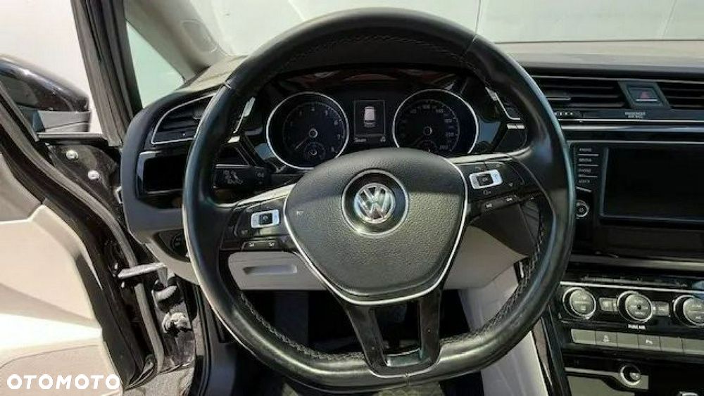 Volkswagen Touran 1.8 TSI BMT Highline DSG - 21
