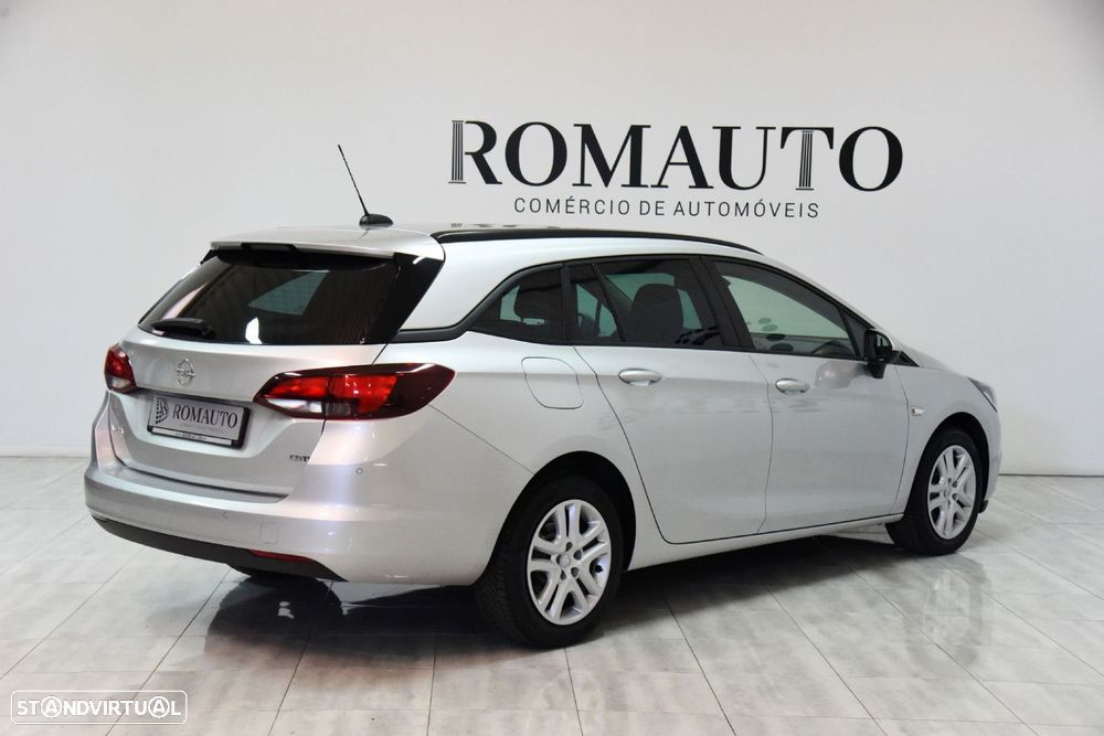 Opel Astra Sports Tourer - 5