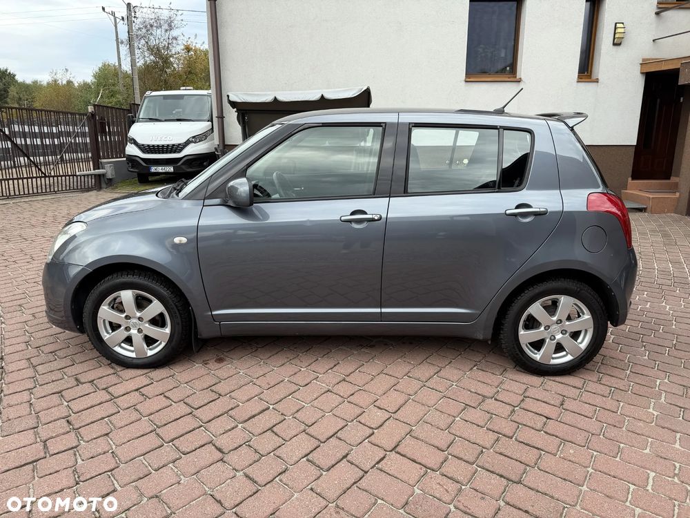 Suzuki Swift 1.3 GS / Premium 4WD - 33