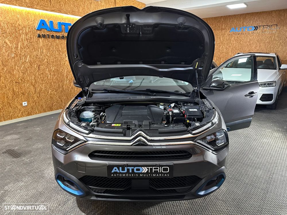 Citroën e-C4 50 kWh Shine - 12