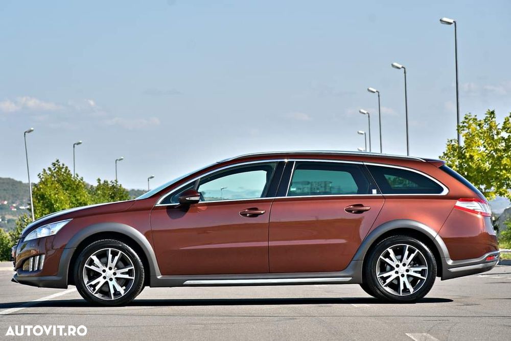 Peugeot 508 RXH 2.0 HDi FAP BMP Hybrid4 - 16