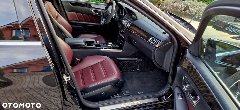 Mercedes-Benz Klasa E 63 AMG - 15