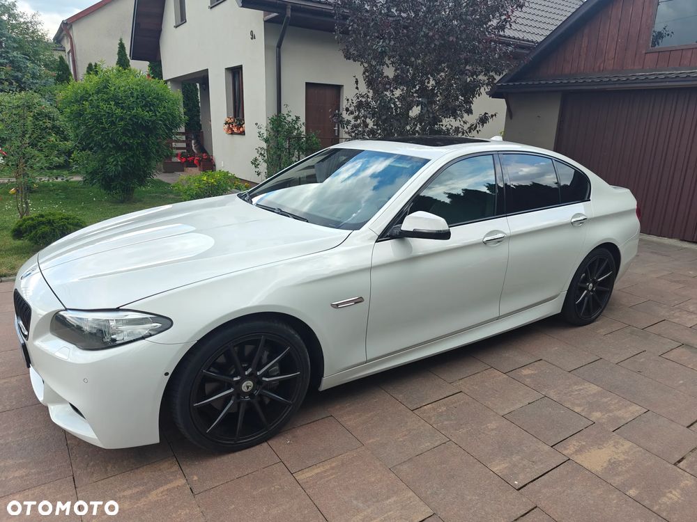 BMW F10 2015 photo 4