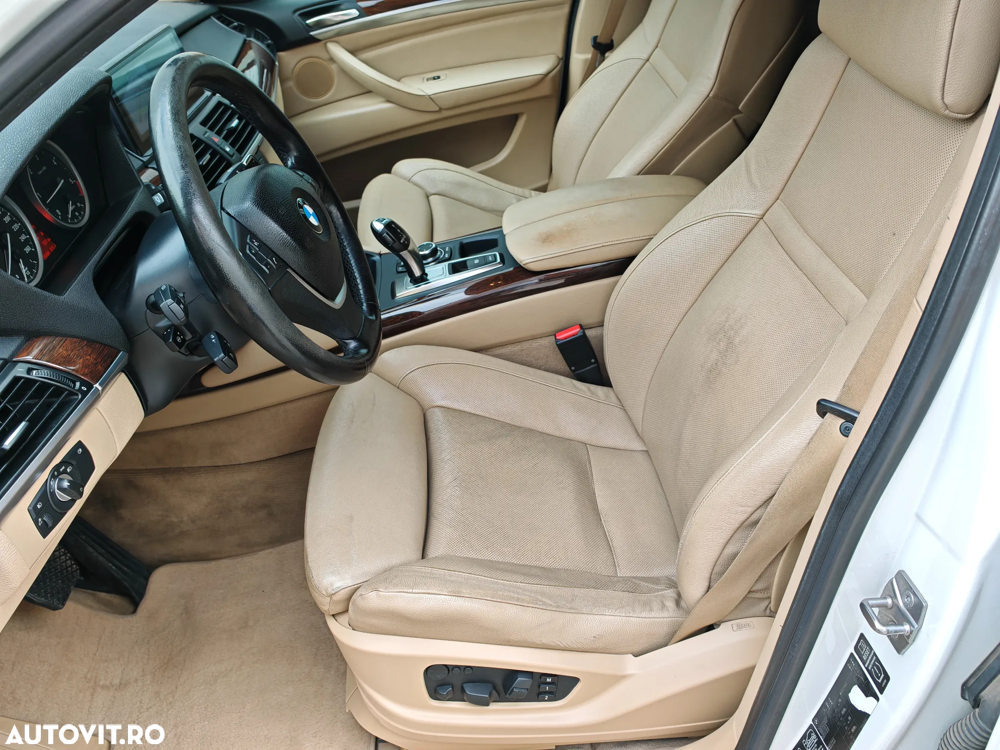 BMW X6 xDrive30d - 12