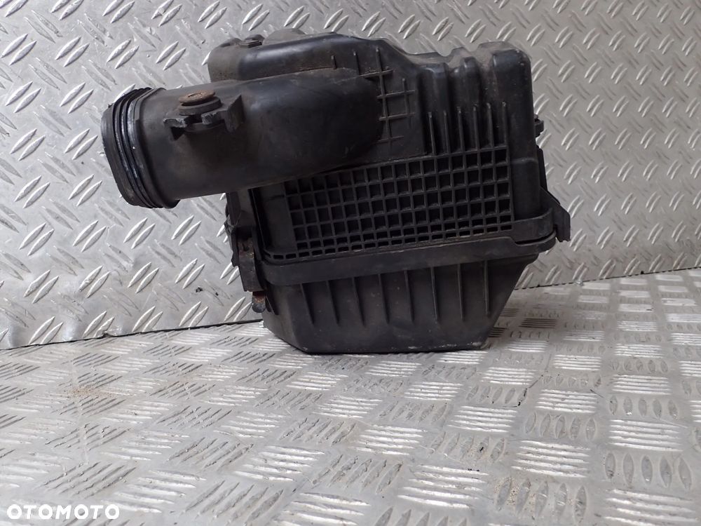 KIA CARENS IV OBUDOWA FILTRA POWIETRZA 28110-A4200