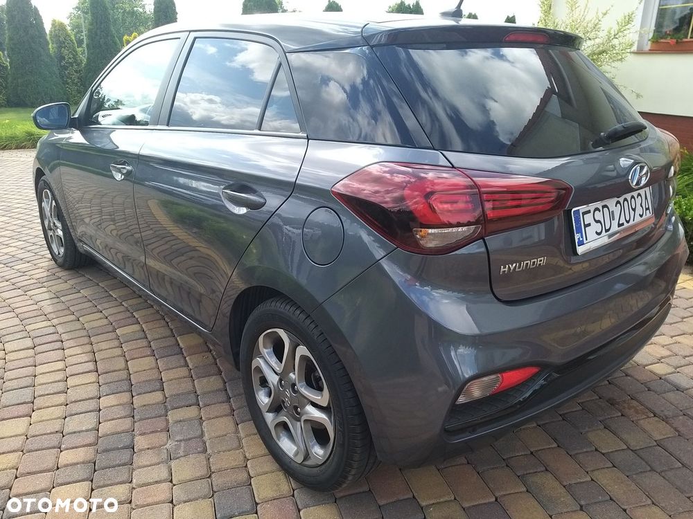 Hyundai i20 - 10