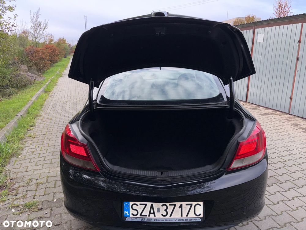 Opel Insignia - 12