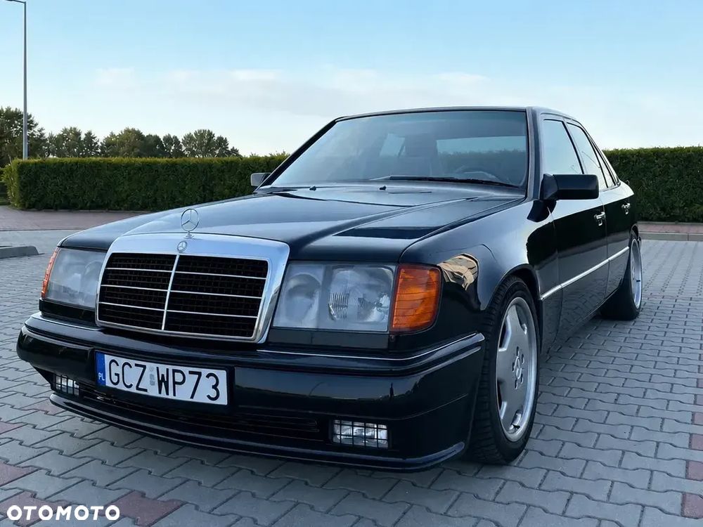 Mercedes-Benz W124 (1984-1993) - 1