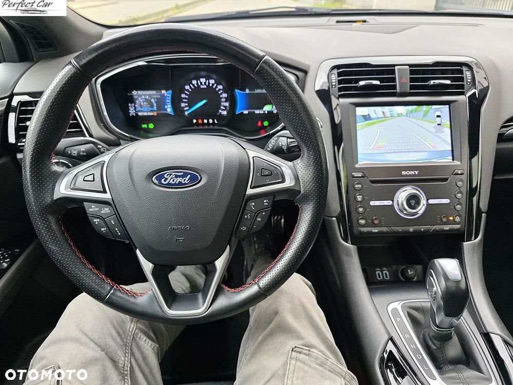 Ford Mondeo SW 2.0 Hybrid ST-Line X - 16