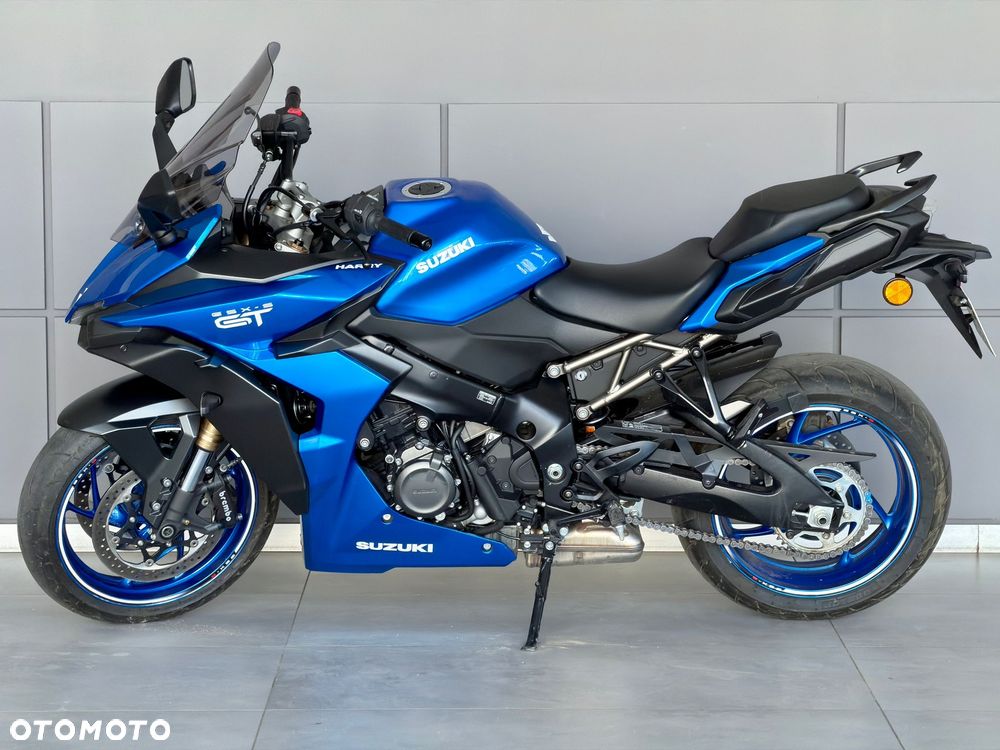 Suzuki GSX 1000 - 8