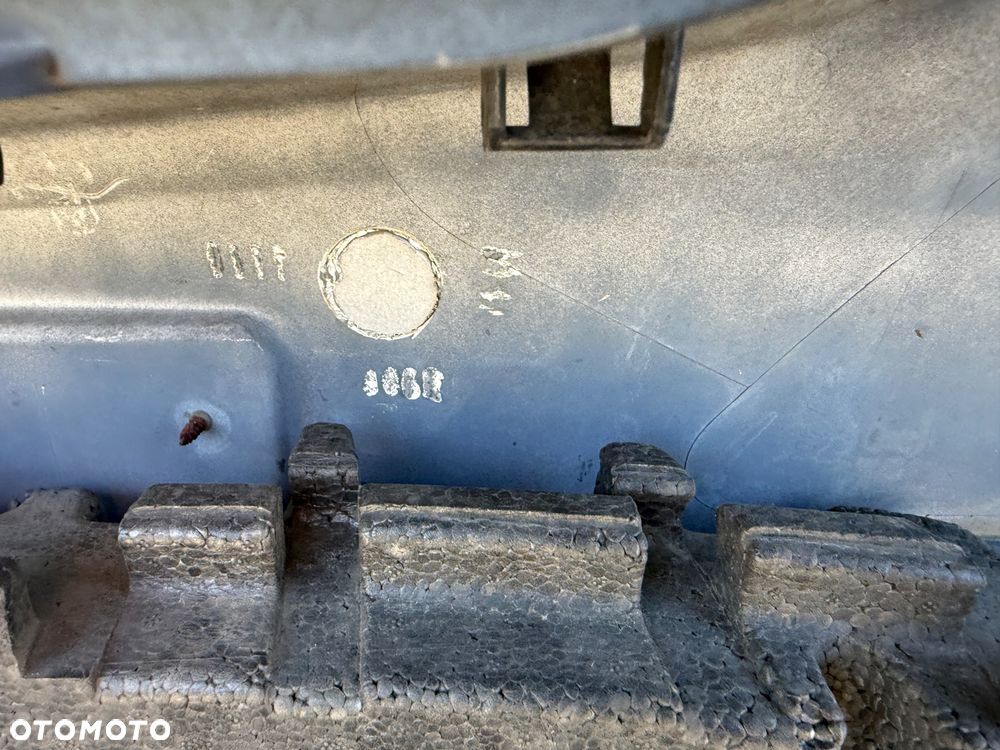 OPEL ZAFIRA B Zderzak przedni kpl. Atrapa przód przed liftingiem - 17