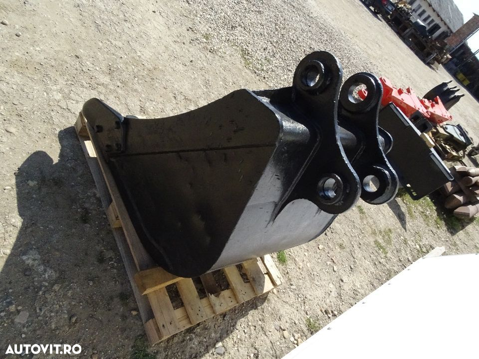 Cupa  60 cm excavator Kubota KX 80 - 4